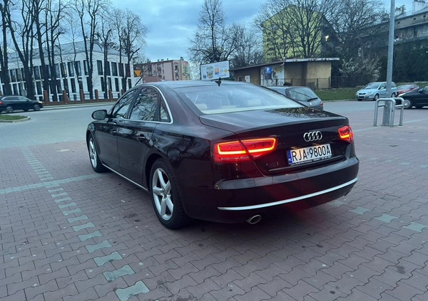 Audi A8 cena 85400 przebieg: 236150, rok produkcji 2012 z Pruchnik małe 301